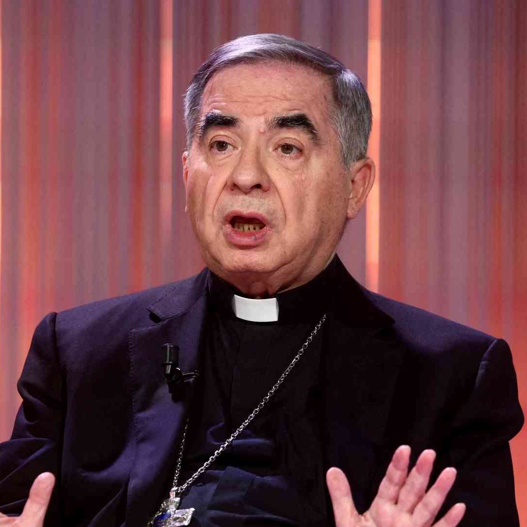 El cardenal italiano Angelo Becciu, condenado por malversación