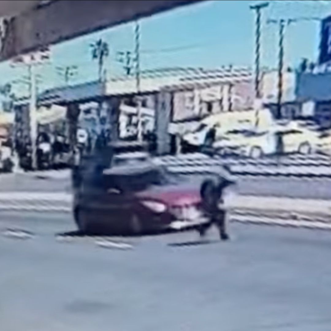 Video: Atropellan a Peatón en Calexico y Huye; Es Buscado por la Policía