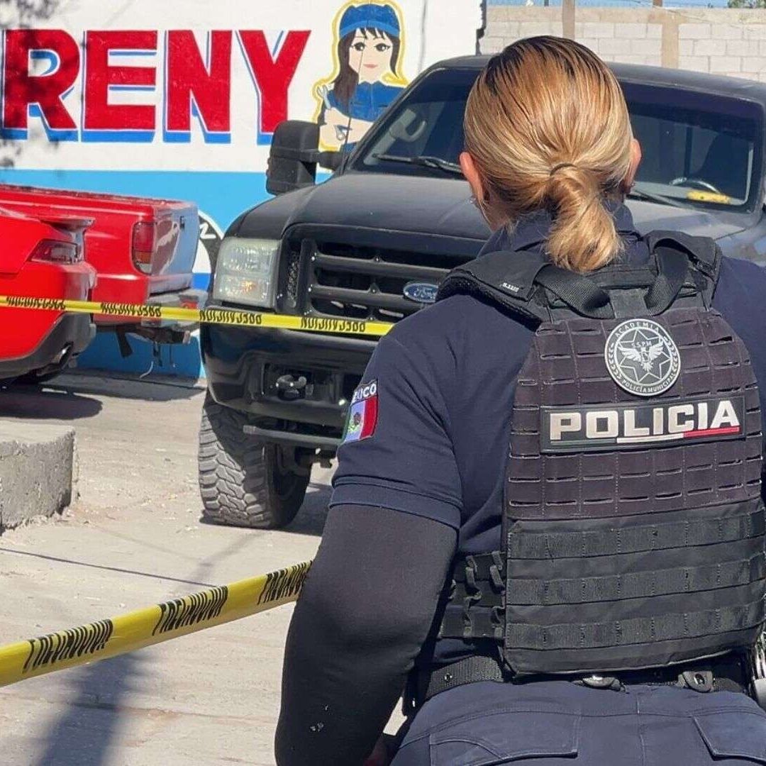 Perros Encuentran Enterrado Cráneo Humano Dentro de Yonke en Ciudad Juárez