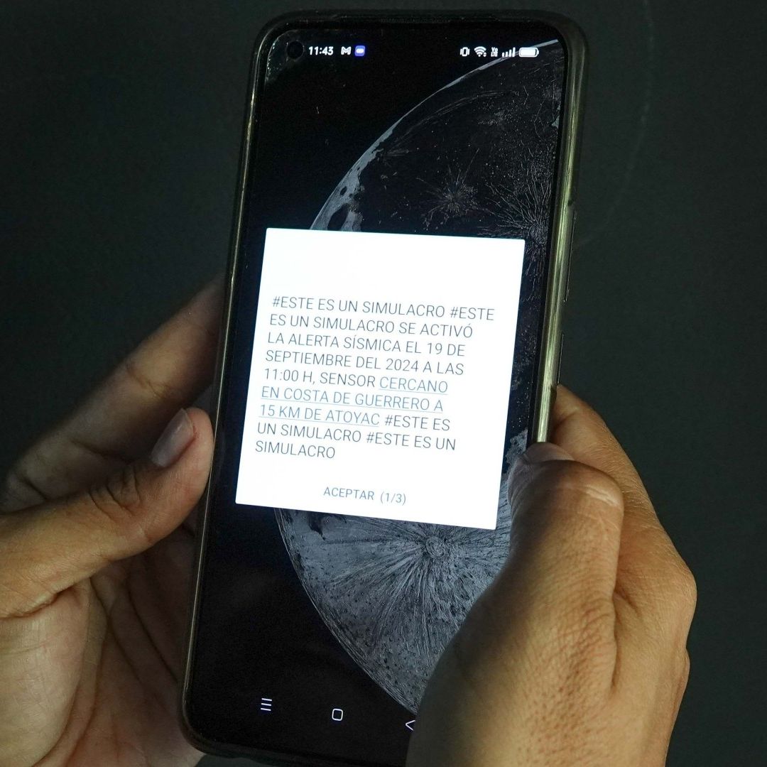 Protección Civil explicó las condiciones para que pudiera llegar el mensaje de alerta sísmica en el celular en el simulacro de hoy