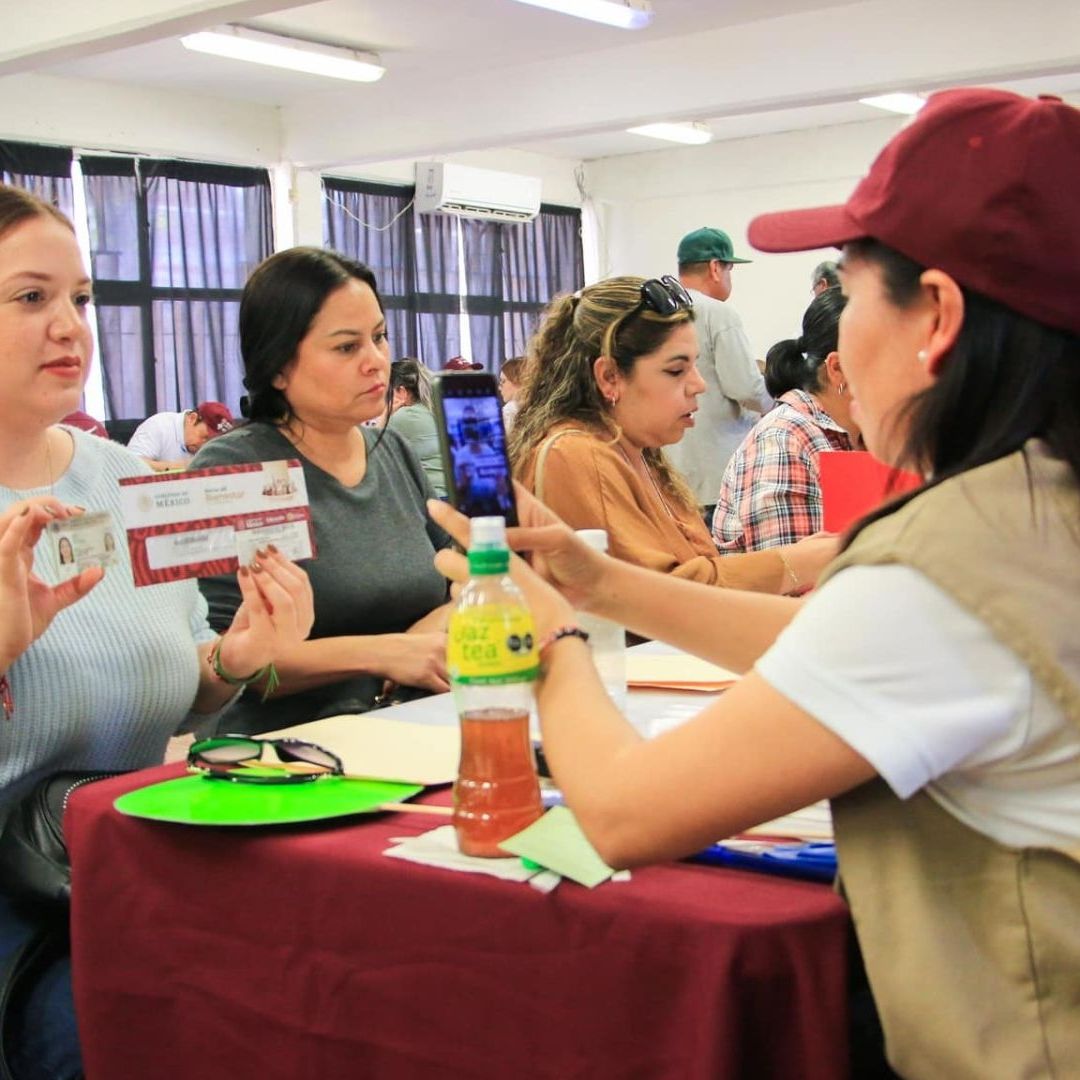 Julio León reveló cuándo iniciará el registro de la Beca Rita Cetina para alumnos de primaria y preescolar en 2025