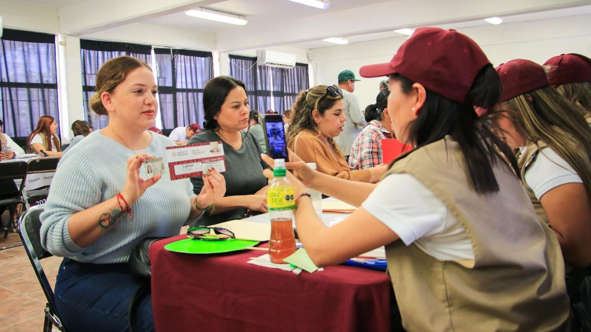 Julio León reveló cuándo iniciará el registro de la Beca Rita Cetina para alumnos de primaria y preescolar en 2025