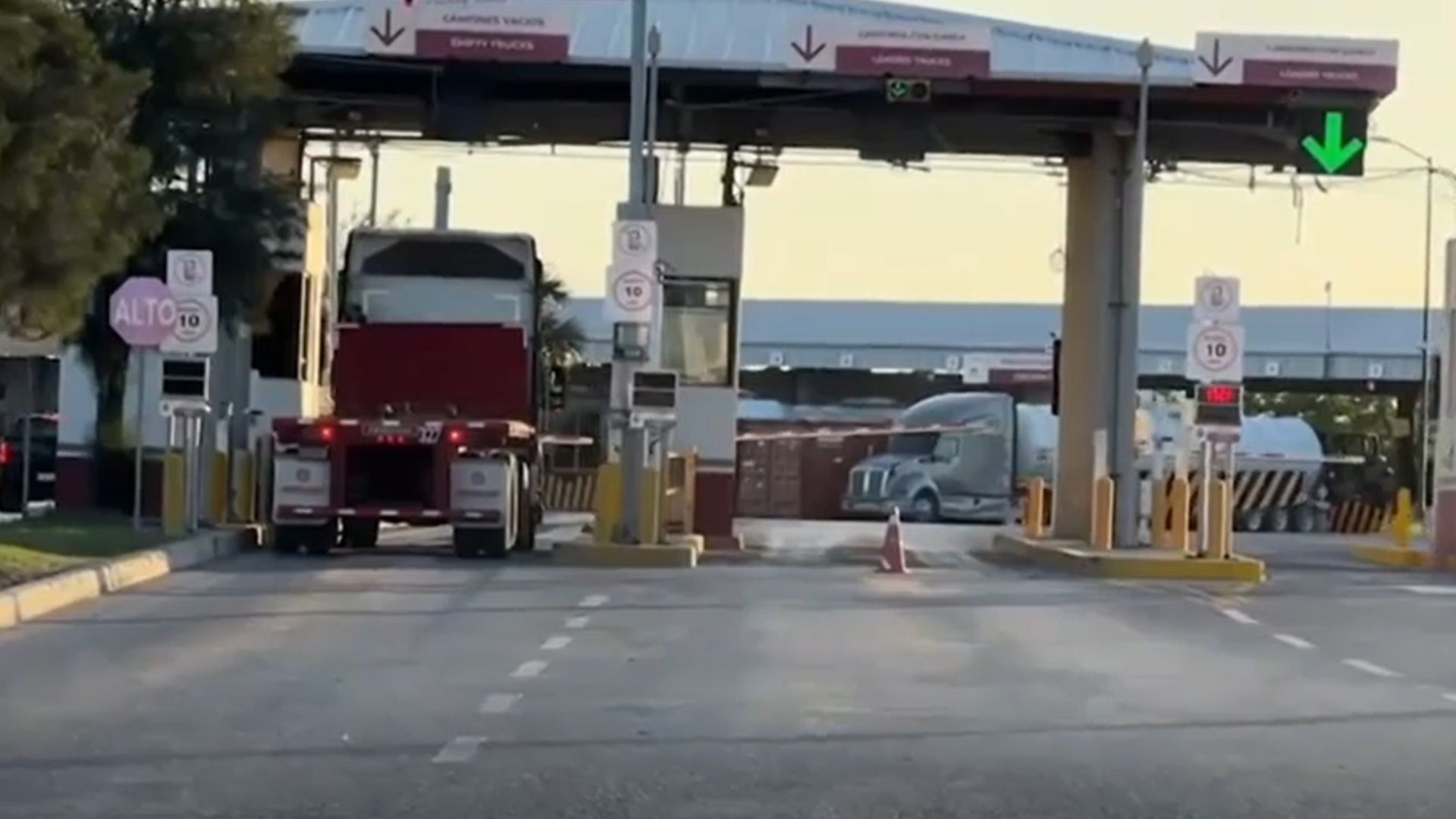 Red de Empresas de Tráfico Ilegal de Combustible Introdujo de EUA a México Millones de Litros
