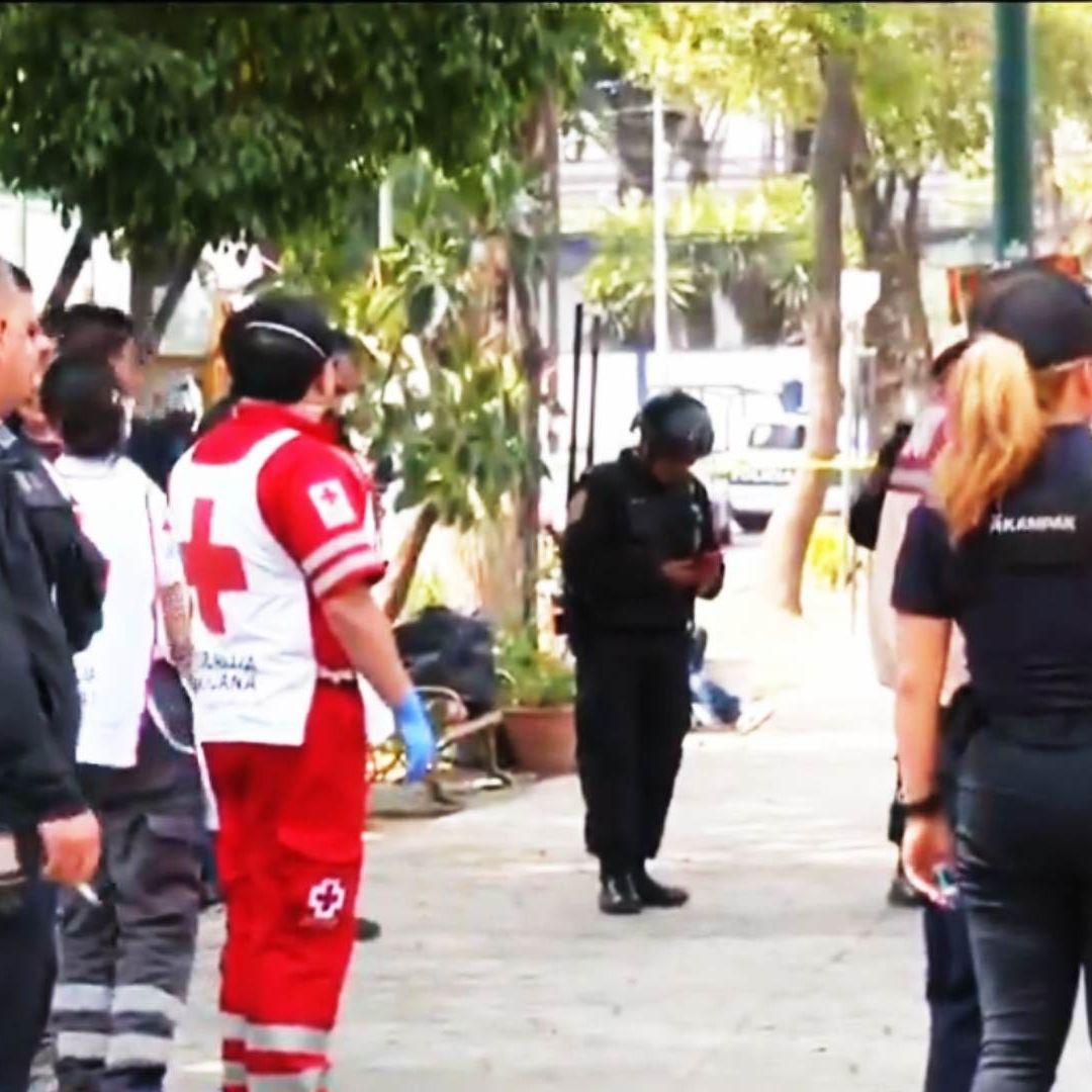 Ataque a Balazos Afuera del Hospital Balbuena, en CDMX, Deja Un Muerto y Una Herida
