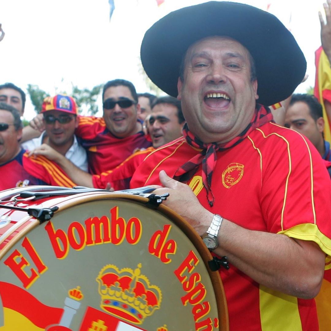 Muere Manolo 'el del Bombo', el Fiel Seguidor de la Selección Española de Futbol