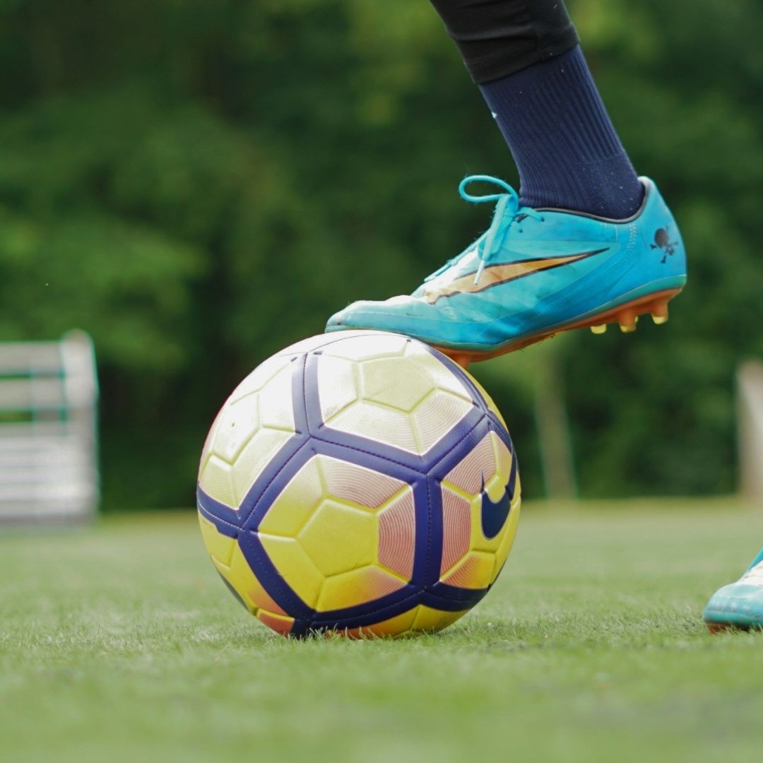 Adolescente de 16 Años Muere de un Infarto Mientras Jugaba Fútbol