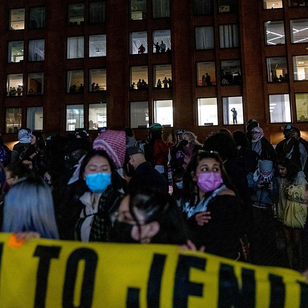 Detienen a 133 tras Manifestación Estudiantil Propalestinos en Universidad de NY