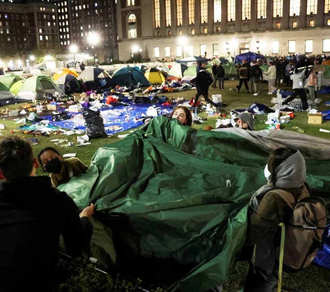 Tras Cumplirse Plazo, ¿Estudiantes de Universidad de Columbia Mantienen Campamento por Gaza?