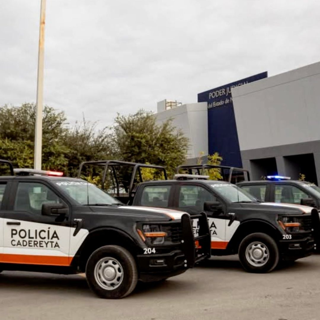 Patrullas de la Policía de Cadereyta Jiménez