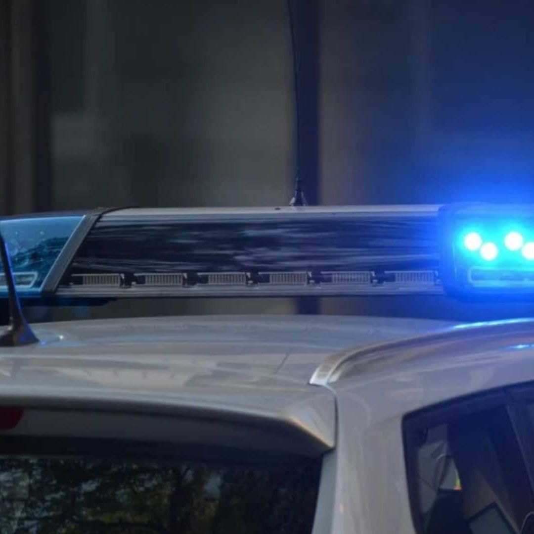 Encuentran Cuerpo Atado y Envuelto en Cobija; Dejan Cartulina con Mensaje de Grupo Delictivo
