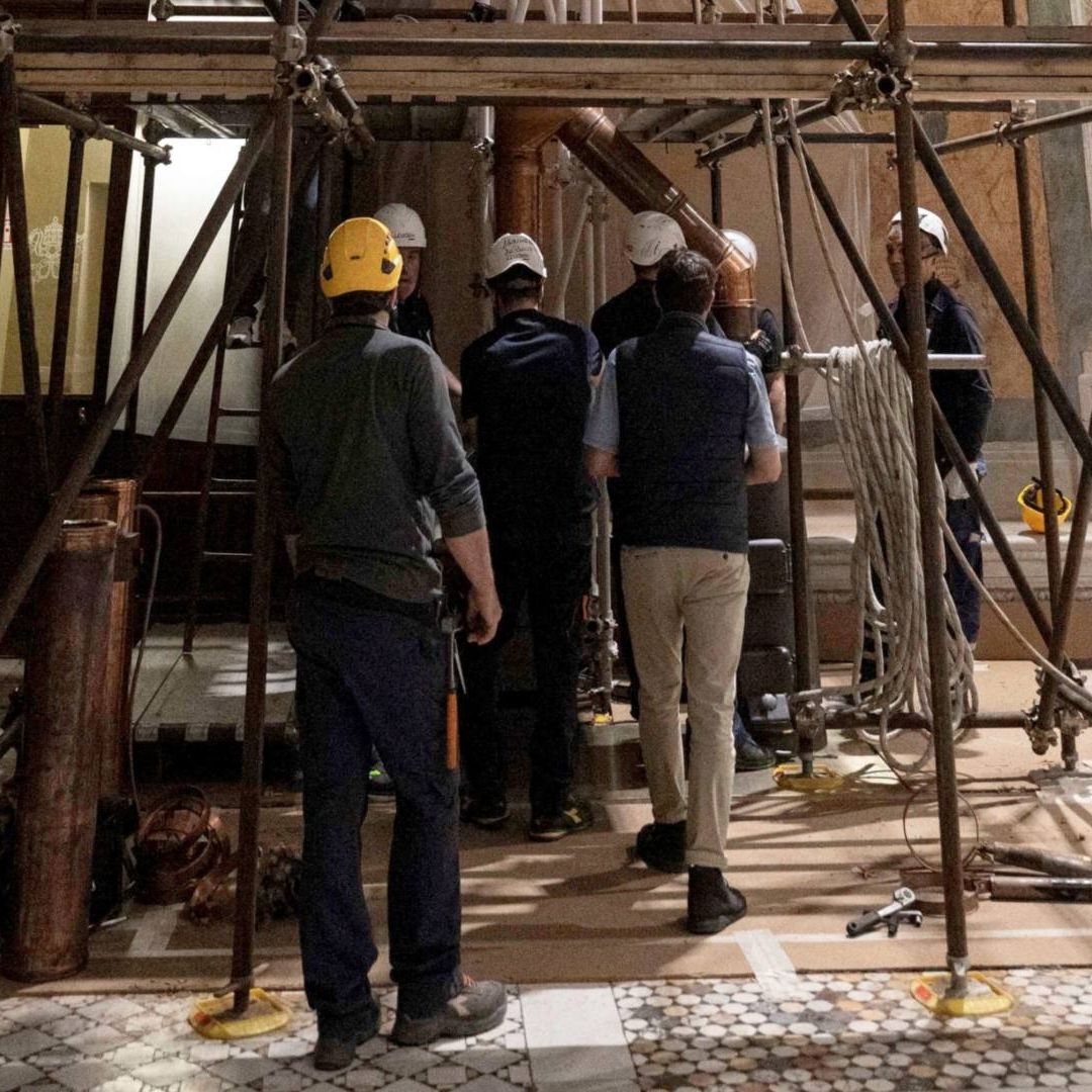 Así Es la Estufa Donde Se Quemarán las Papeletas en la Capilla Sixtina Durante el Cónclave