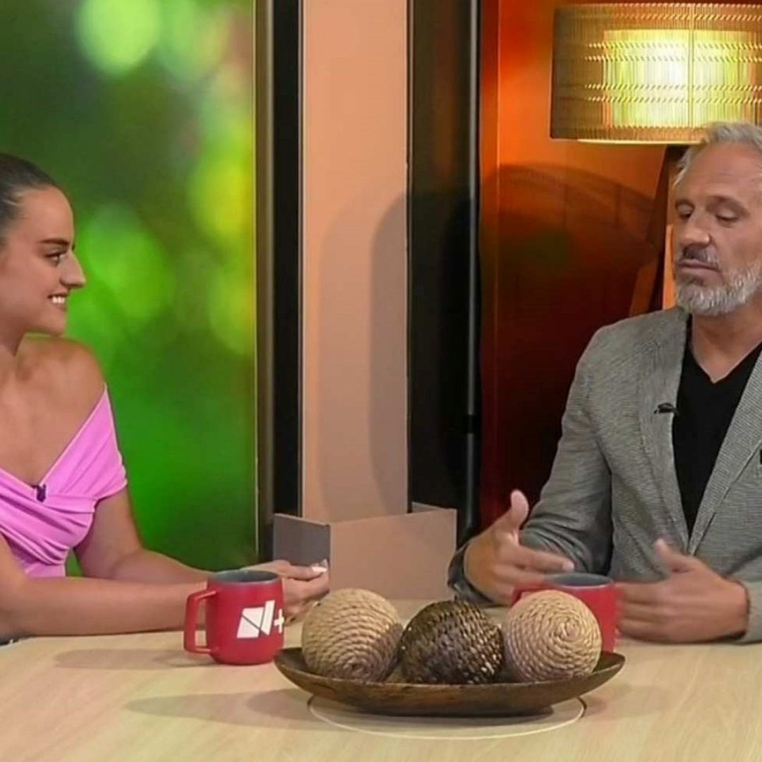 Arath de la Torre promociona su nuevo proyecto en teatro: Un toque de comedia