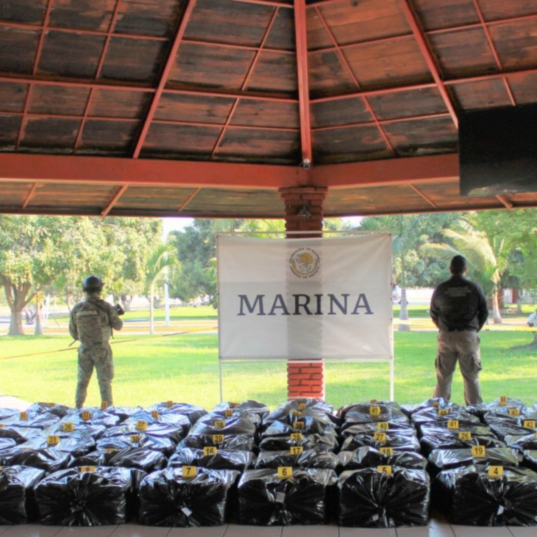 Decomisan tres toneladas de cocaína en Lázaro Cárdenas, Michoacán