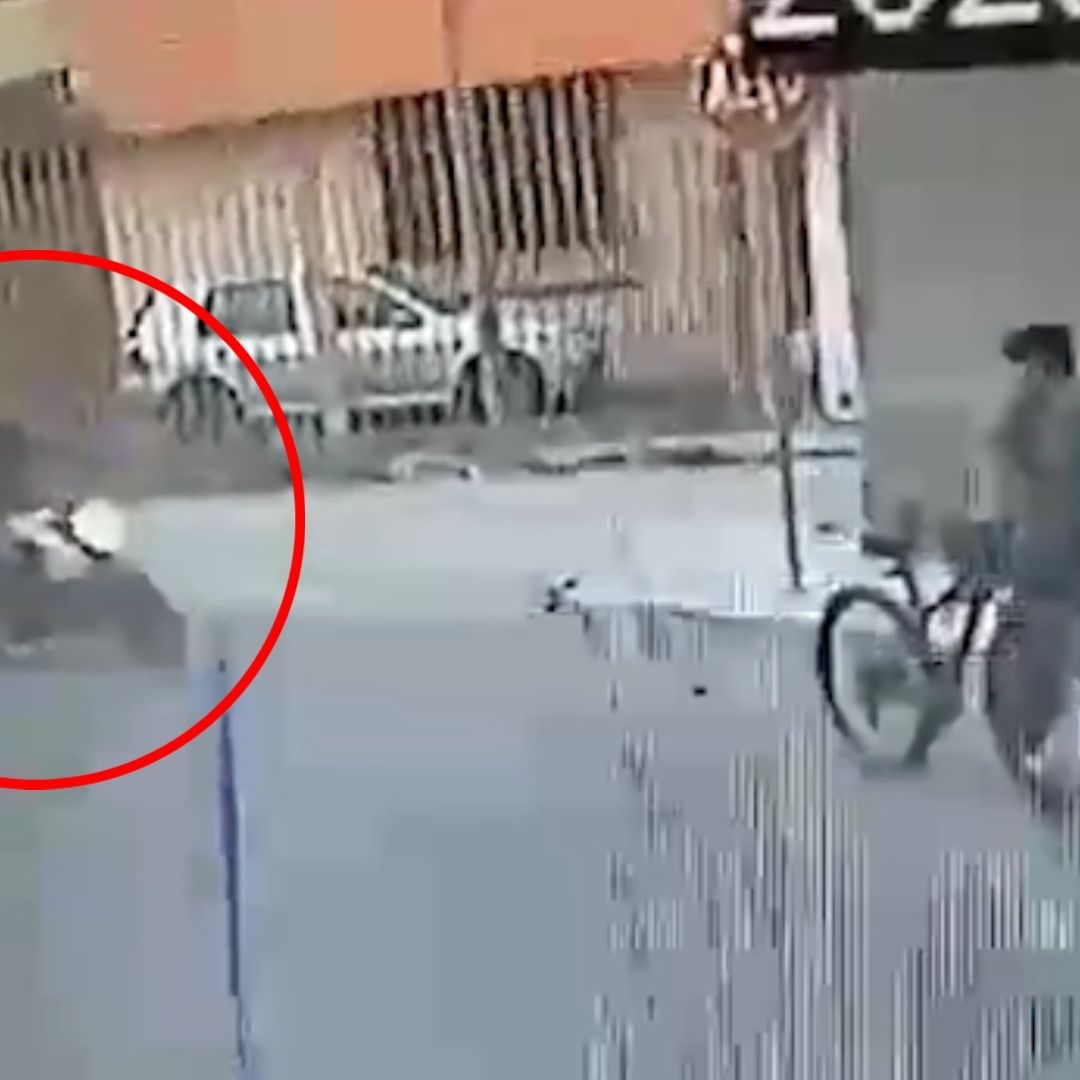 Video: Asalto con Arma Punzocortante a Pareja en Colonia Universidades de Puebla