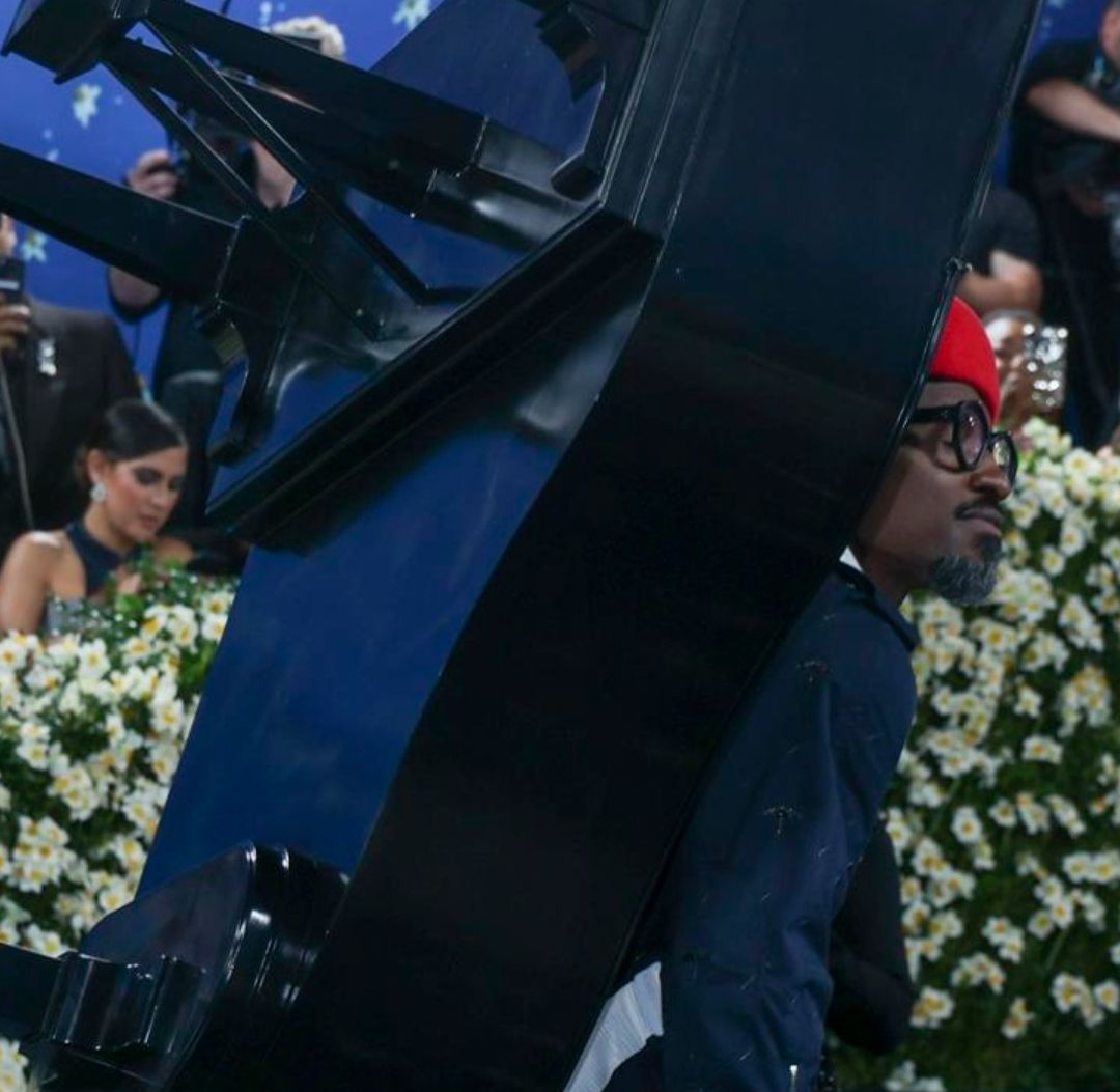 Fotos de la Met Gala 2025: 5 Cosas que Debes Saber del Icónico Festival de Moda y sus Temáticas