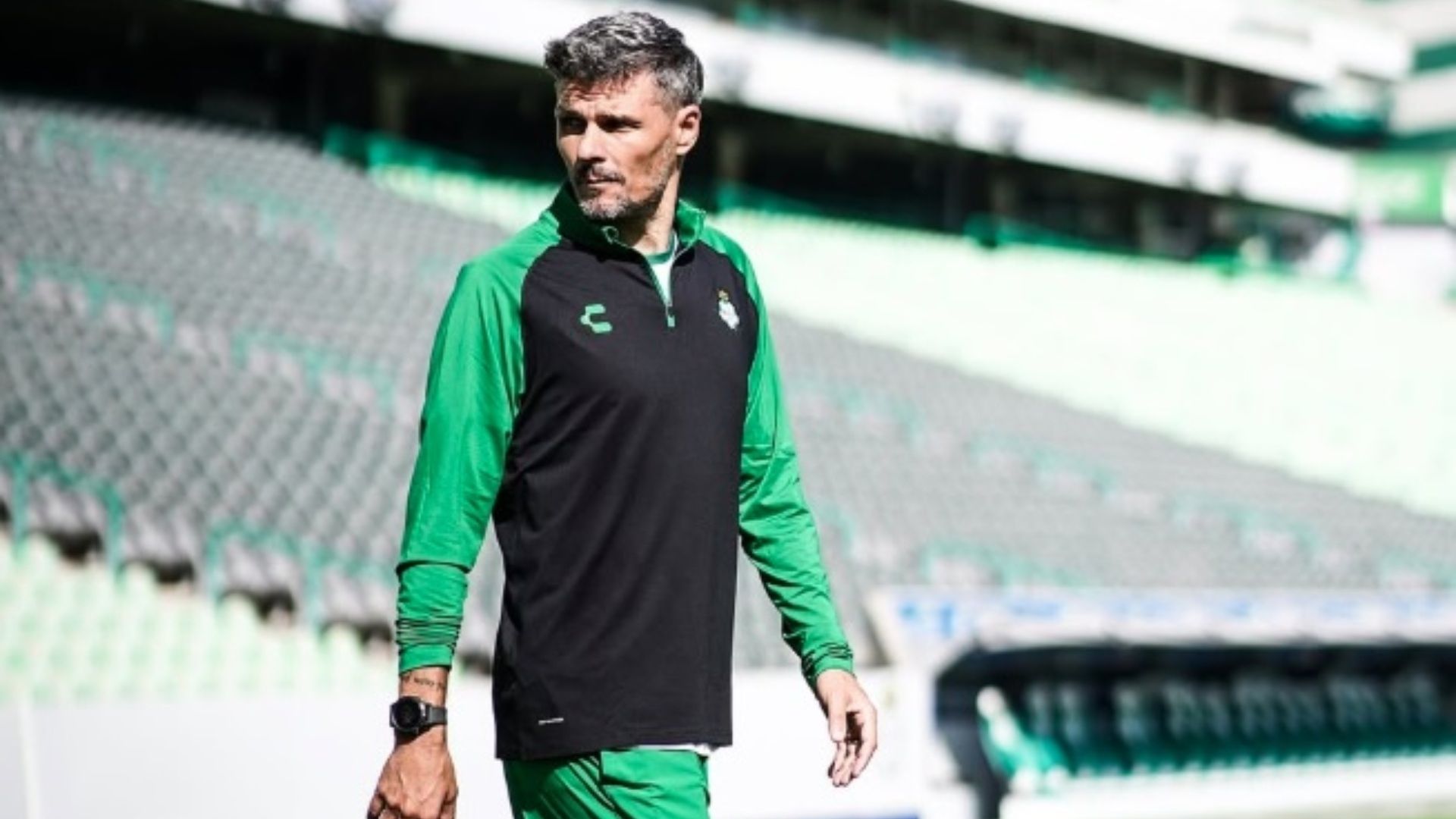 Fernando "Tano" Ortiz sólo estuvo un torneo como entrenador del club Santos Laguna.