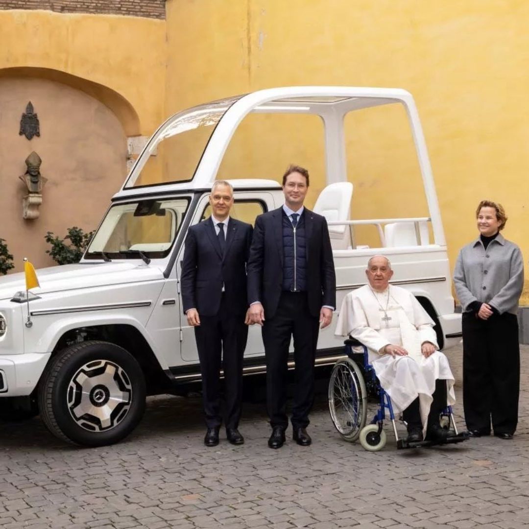 Papamóvil será utilizado como clínica móvil para los niños en Gaza