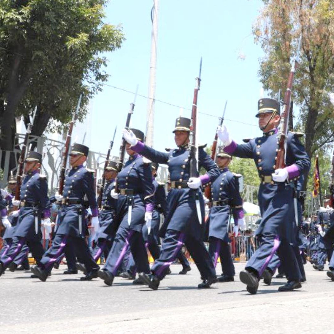 Desfile Conmemorativo 2025 del 5 de Mayo en Puebla; Asiste la Presienta de México, Claudia Sheinbaum