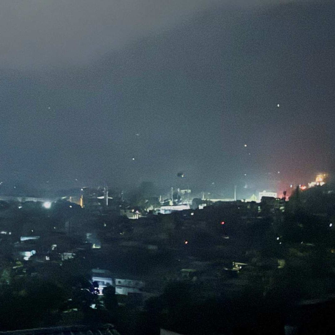 India Bombardea Pakistán; el Objetivo Fueron "Sitios Terroristas", Dice Nueva Delhi