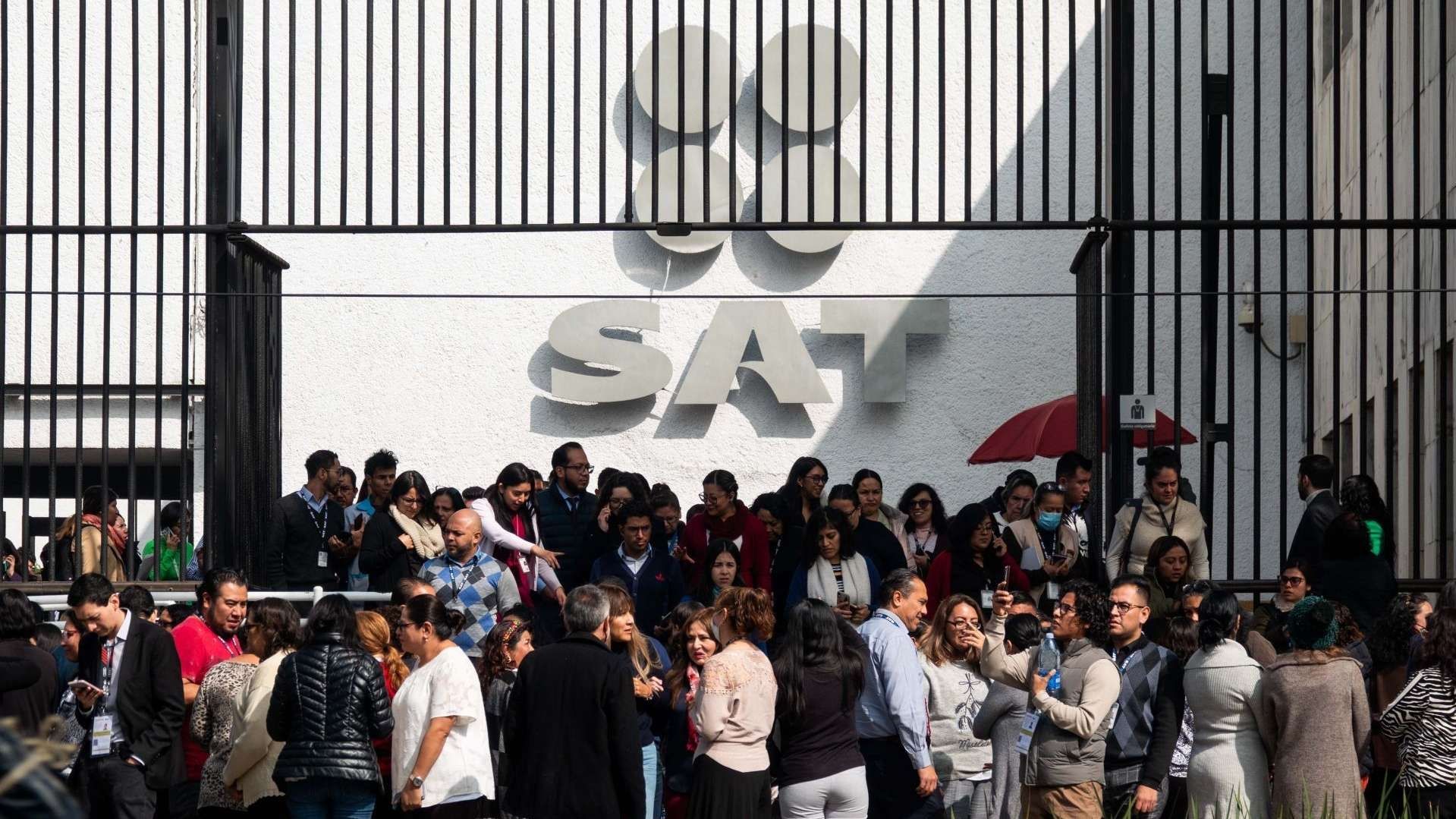 El SAT modificó sus horarios en sus oficinas para apoyar a las personas físicas a presentar su Declaración Anual 2023