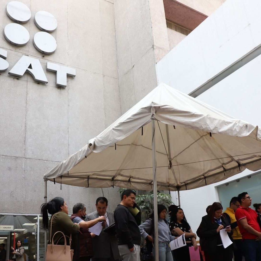 ¿Funcionarios del SAT Portarán Pistolas tras Aprobación de Reforma a la Ley de Armas de Fuego?