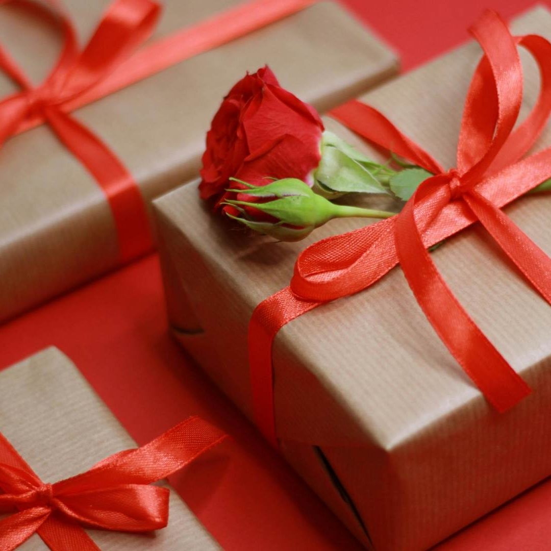 Si piensas regalarle algo a mamá, considera sus gustos y personalidad