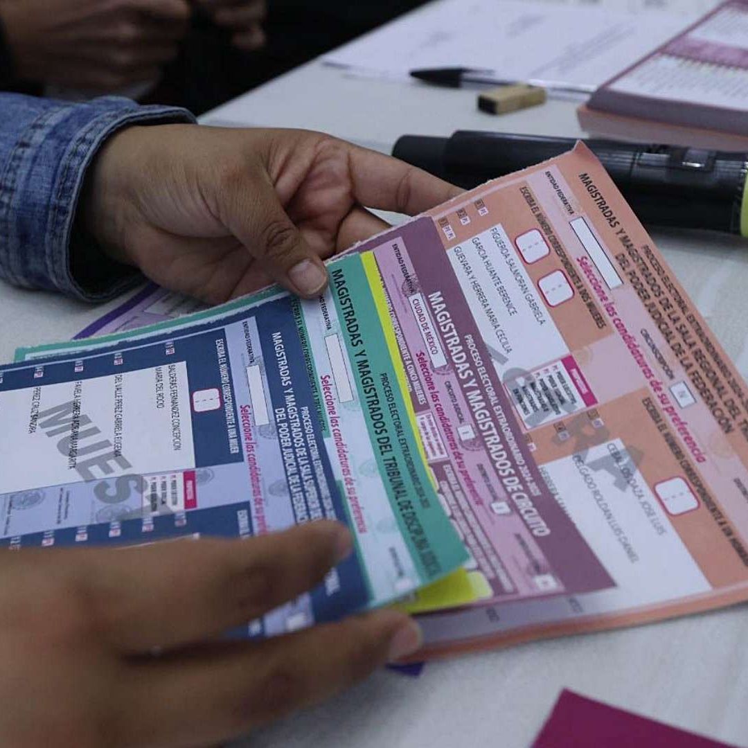 Simulacro electoral en instalaciones del INE