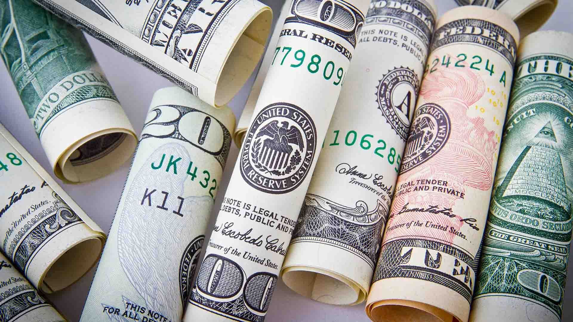 Así Cotiza el Precio del Dólar Hoy Martes 30 de Abril 2024 en México