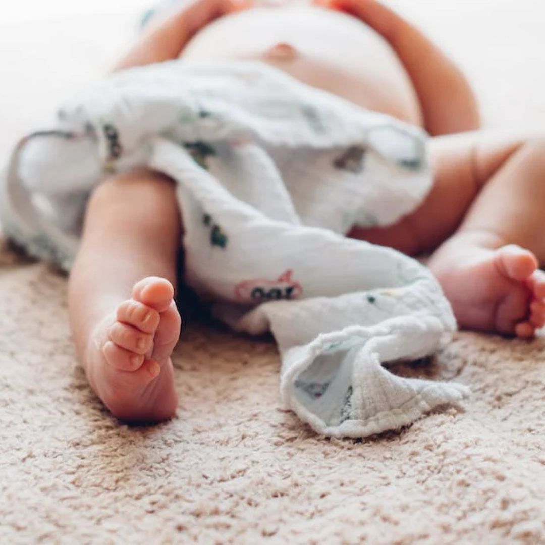 Un bebé estaba al cuidado de la abuela y ahora está en terapia intensiva