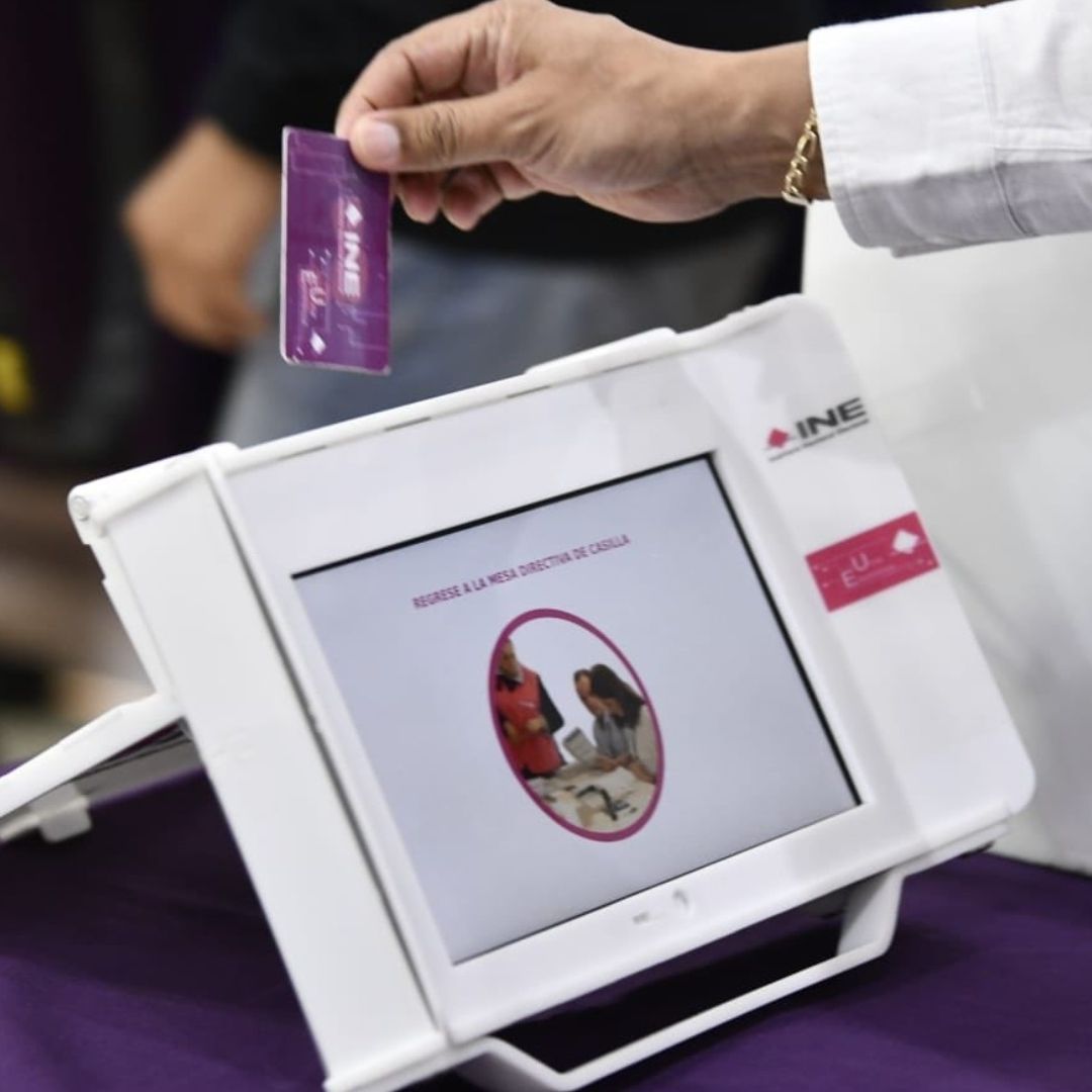 IECM Presenta Urnas Electrónicas de Casillas Especiales