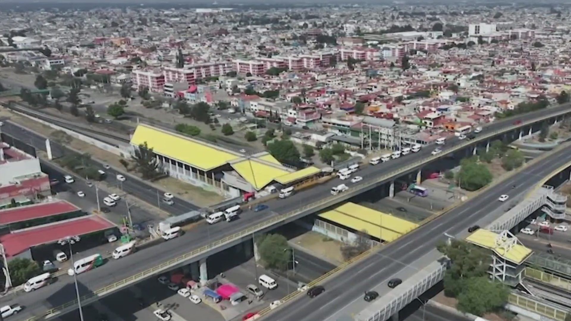 Riesgo en Estación Río de los Remedios por Hundimientos, Grietas y Filtraciones de Agua