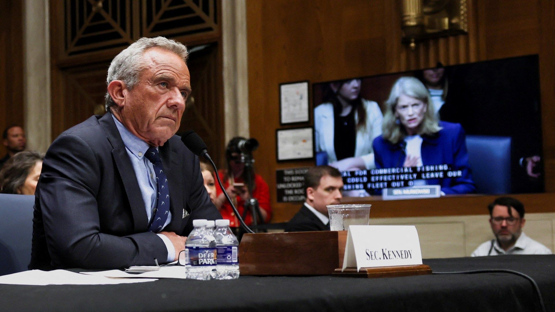 Robert Kennedy Jr. comparece por recortes de salud y casos de sarampión