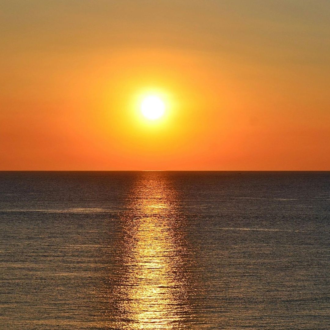 Atardecer en el mar