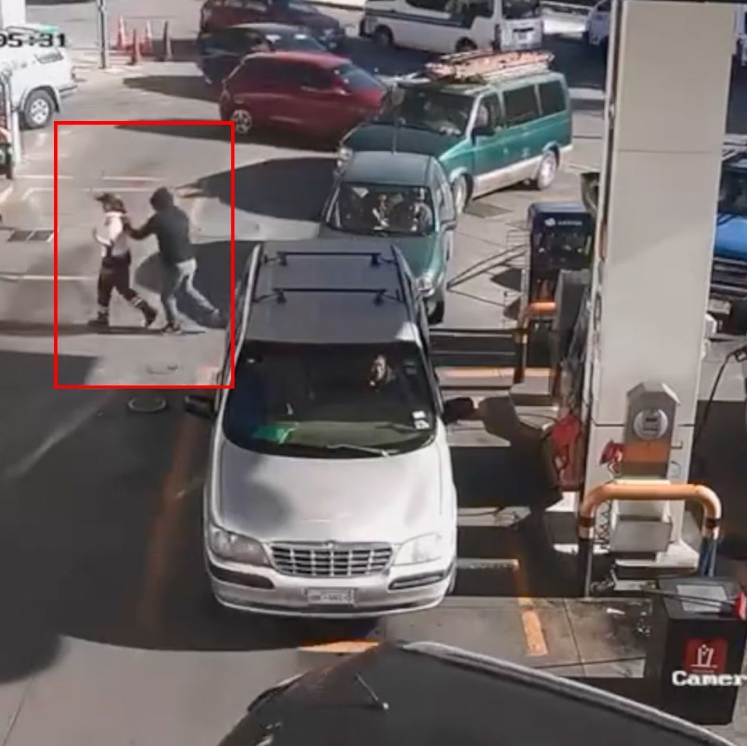 Video del Asalto en Gasolinera de Chiautmepan, Tlaxcala; Hombres Armados Roban 24 Mil Pesos