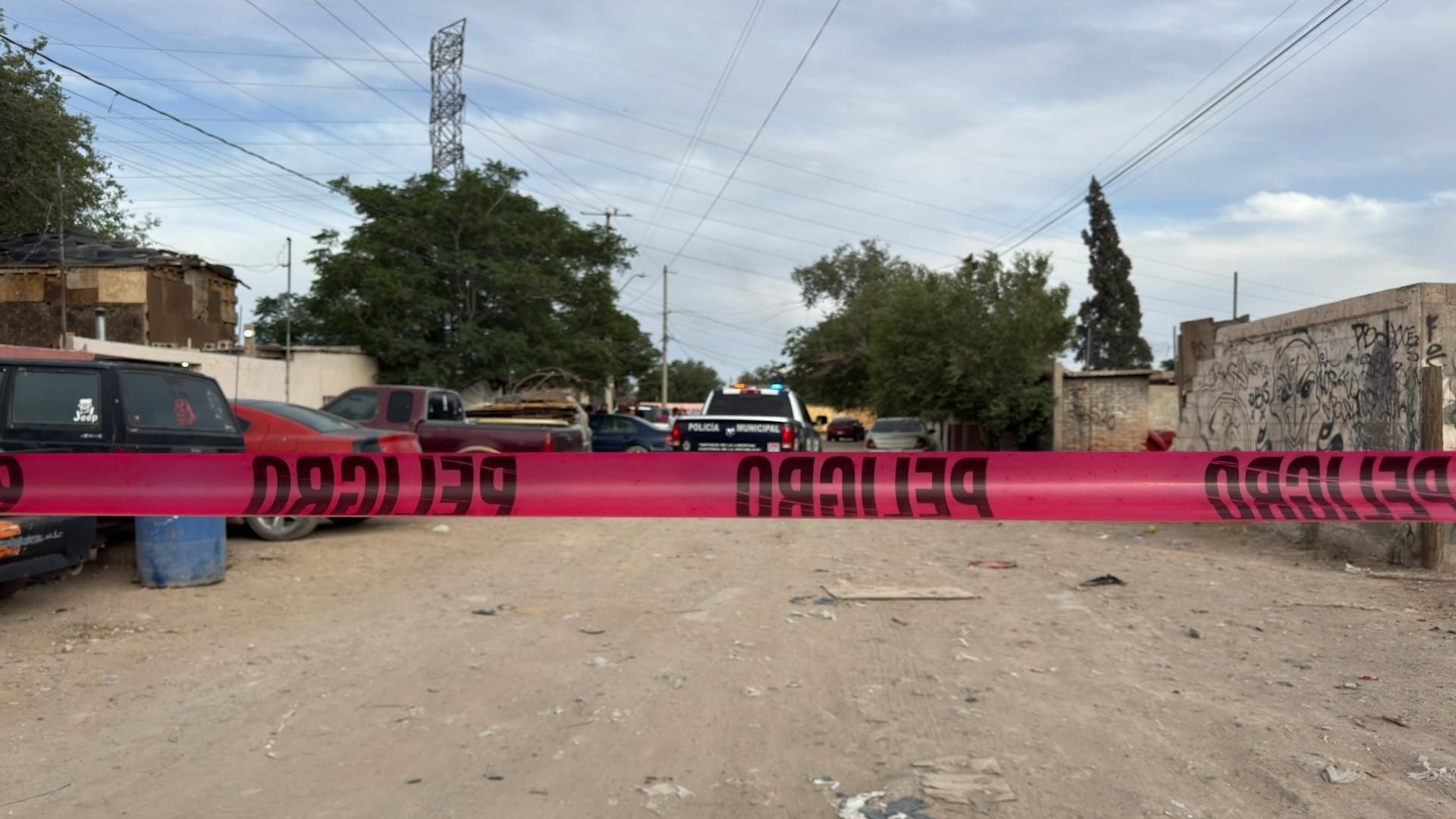 Atacan a Balazos a Mecánico Frente a su Vivienda en Ciudad Juárez