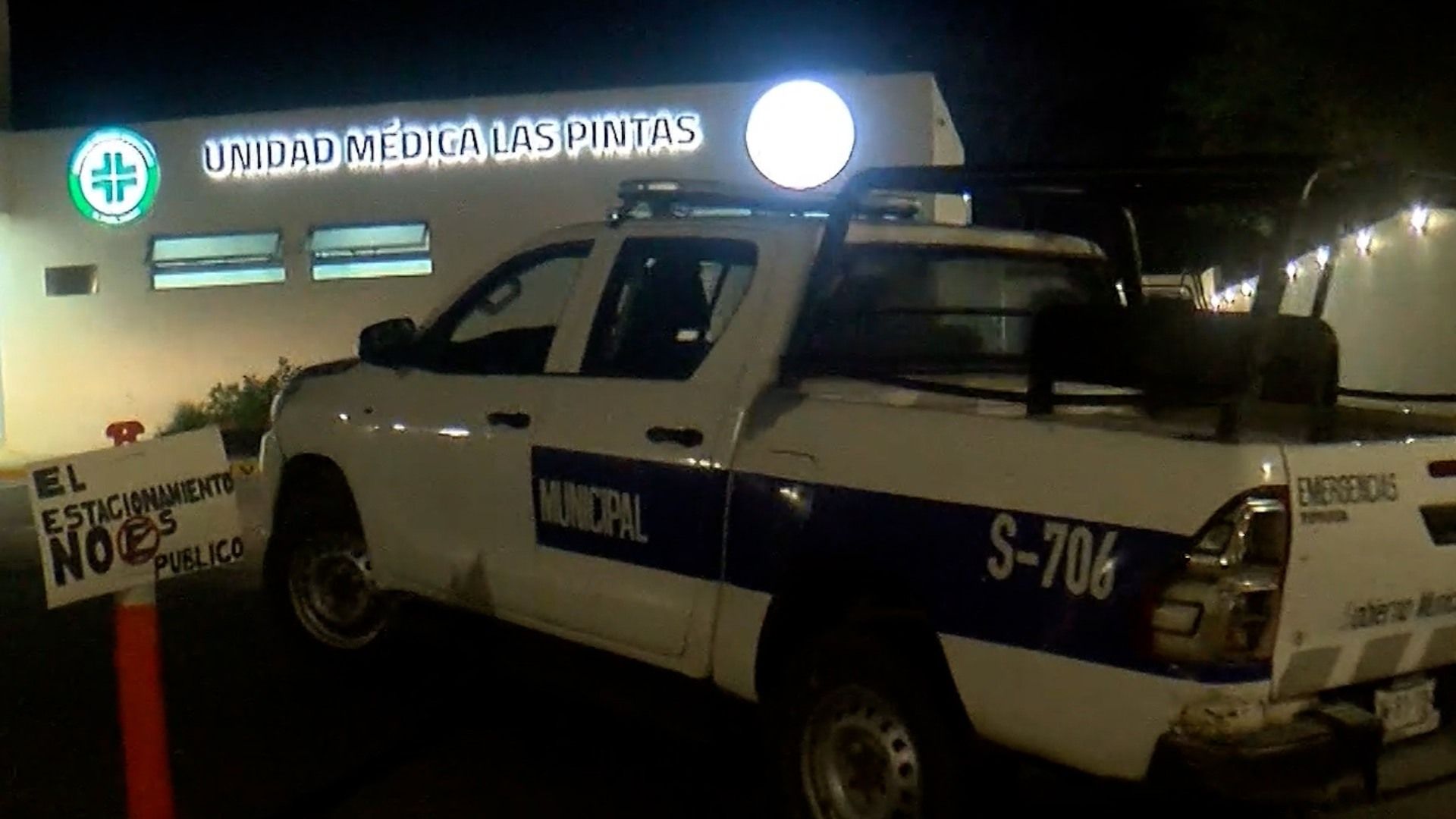 Un hombre atropelló a una madre cuando se encontraba con sus 3 hijos.