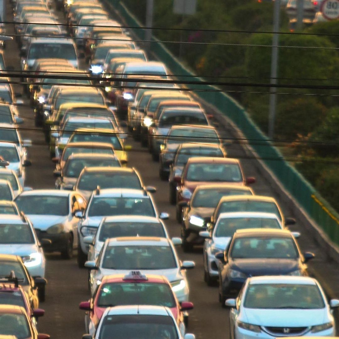Debido a los altos niveles de contaminación se activó el Doble Hoy No Circula; así opera este viernes 10 de mayo