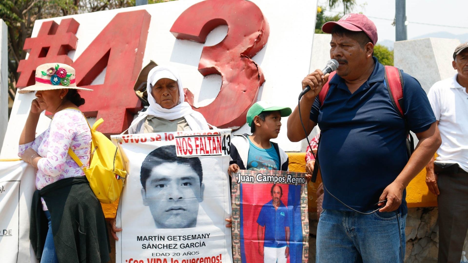 Jueza Ordena Liberar a 8 Militares Involucrados en Caso Ayotzinapa
