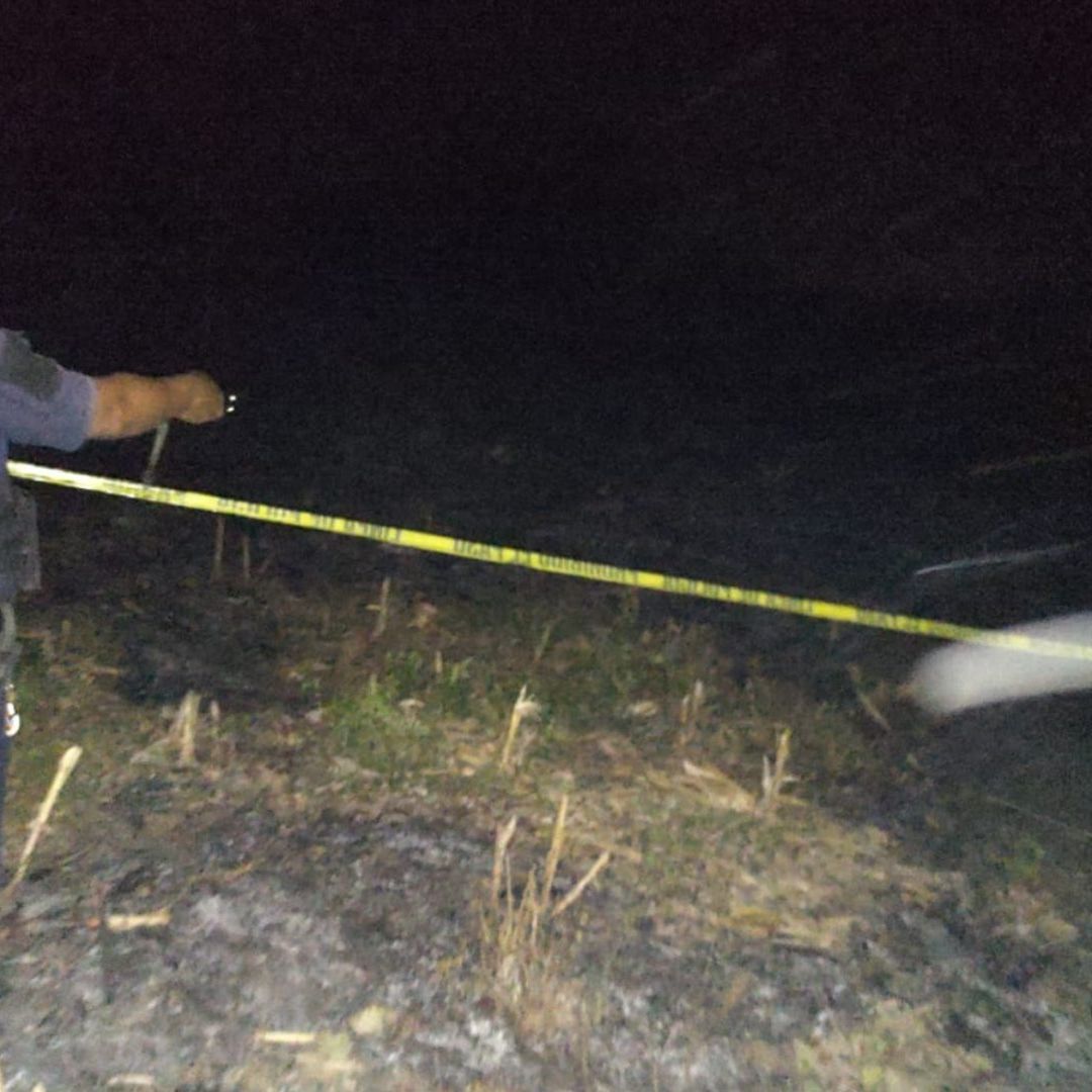 Hallan hombre muerto en milpa de Papantla