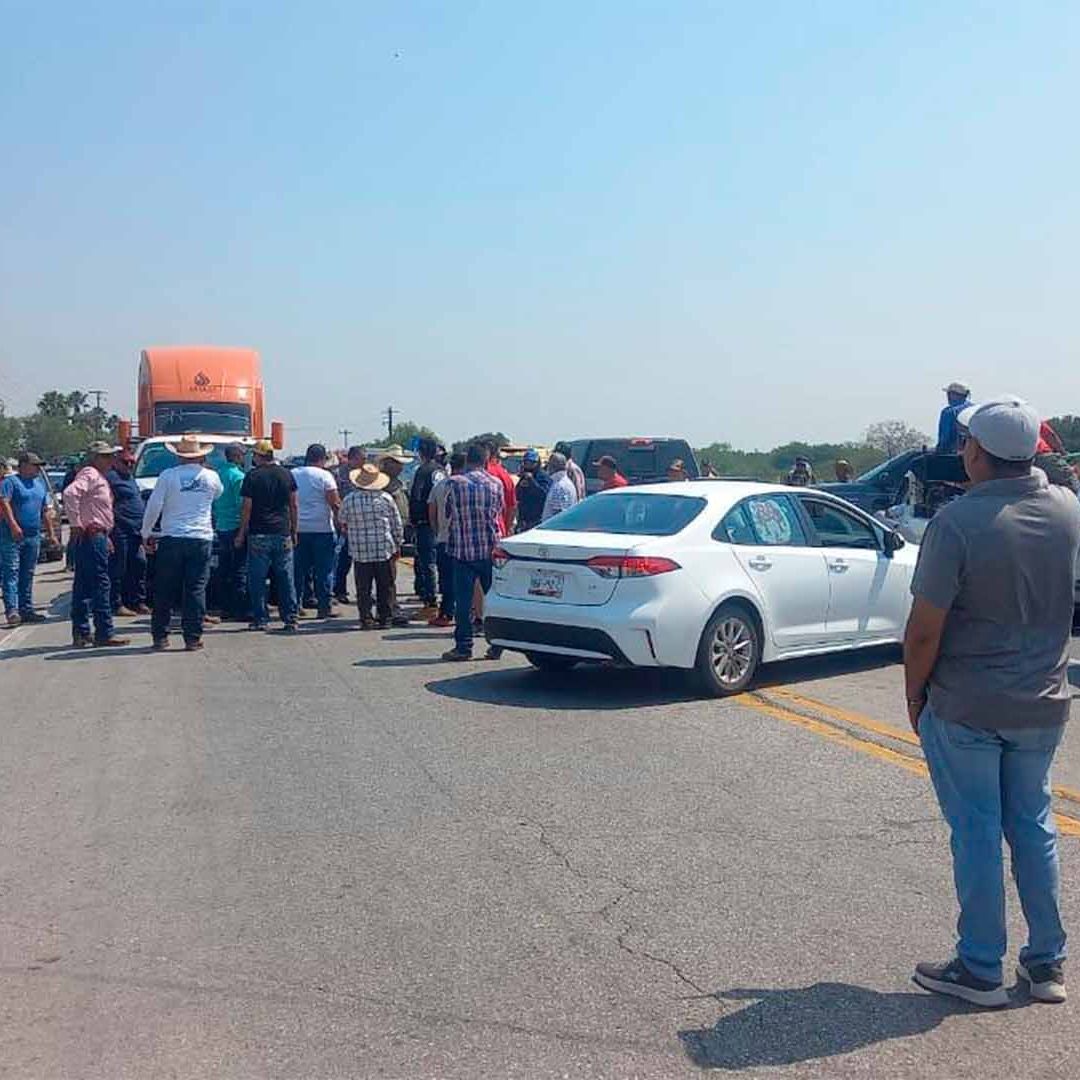 Agricultores Bloquean Nuevamente Carretera San Fernando-Victoria