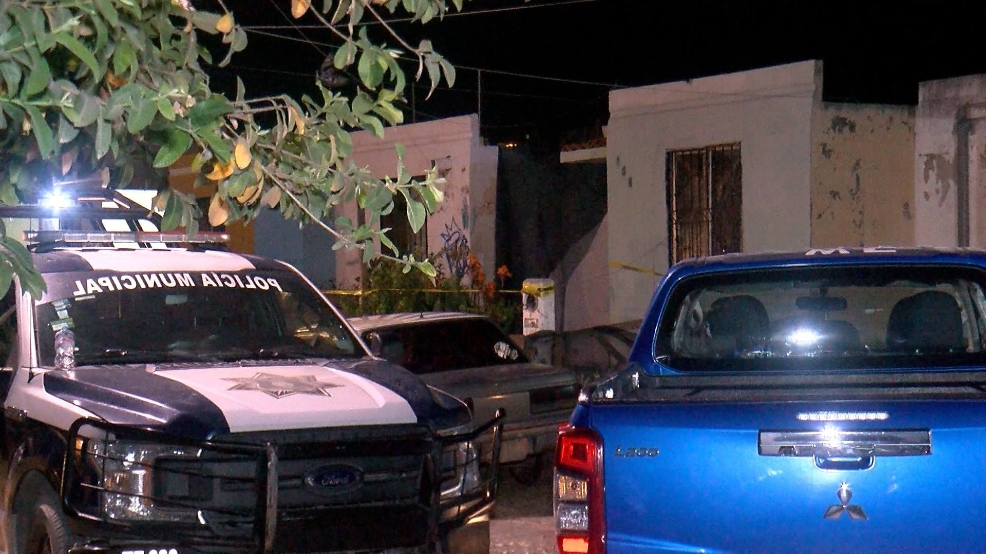 La abuela encontró a su nieta sin vida al interior de una casa abandonada.