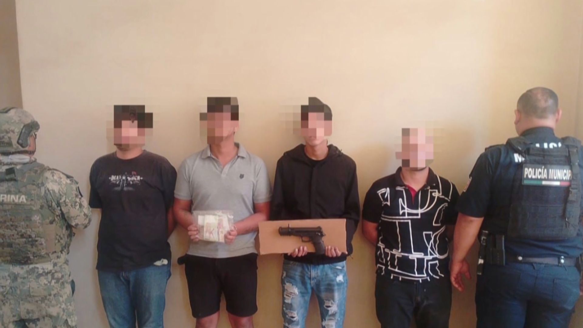 Capturan a Banda de Presuntos Asaltantes en Ciudad Obregón; Uno de Ellos es Policía Municipal