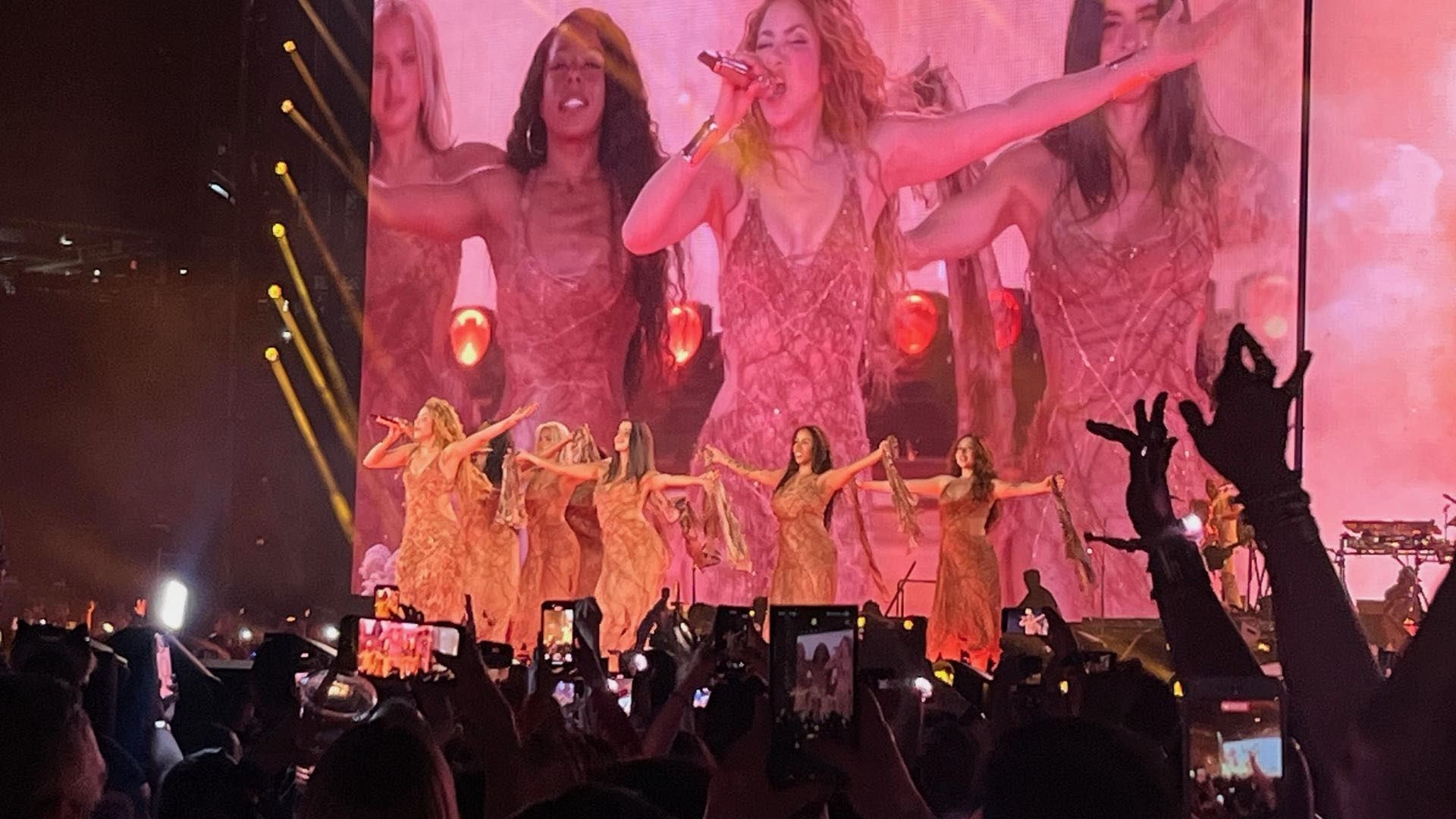 Detectan casos de sarampión en concierto de Shakira