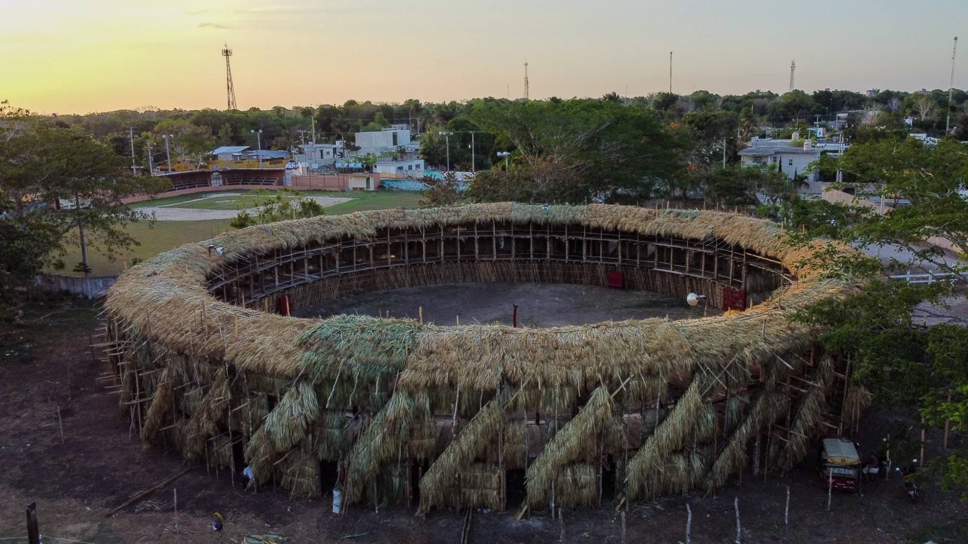 Video | Incendio Reduce a Cenizas el Ruedo Artesanal de Panabá, Yucatán