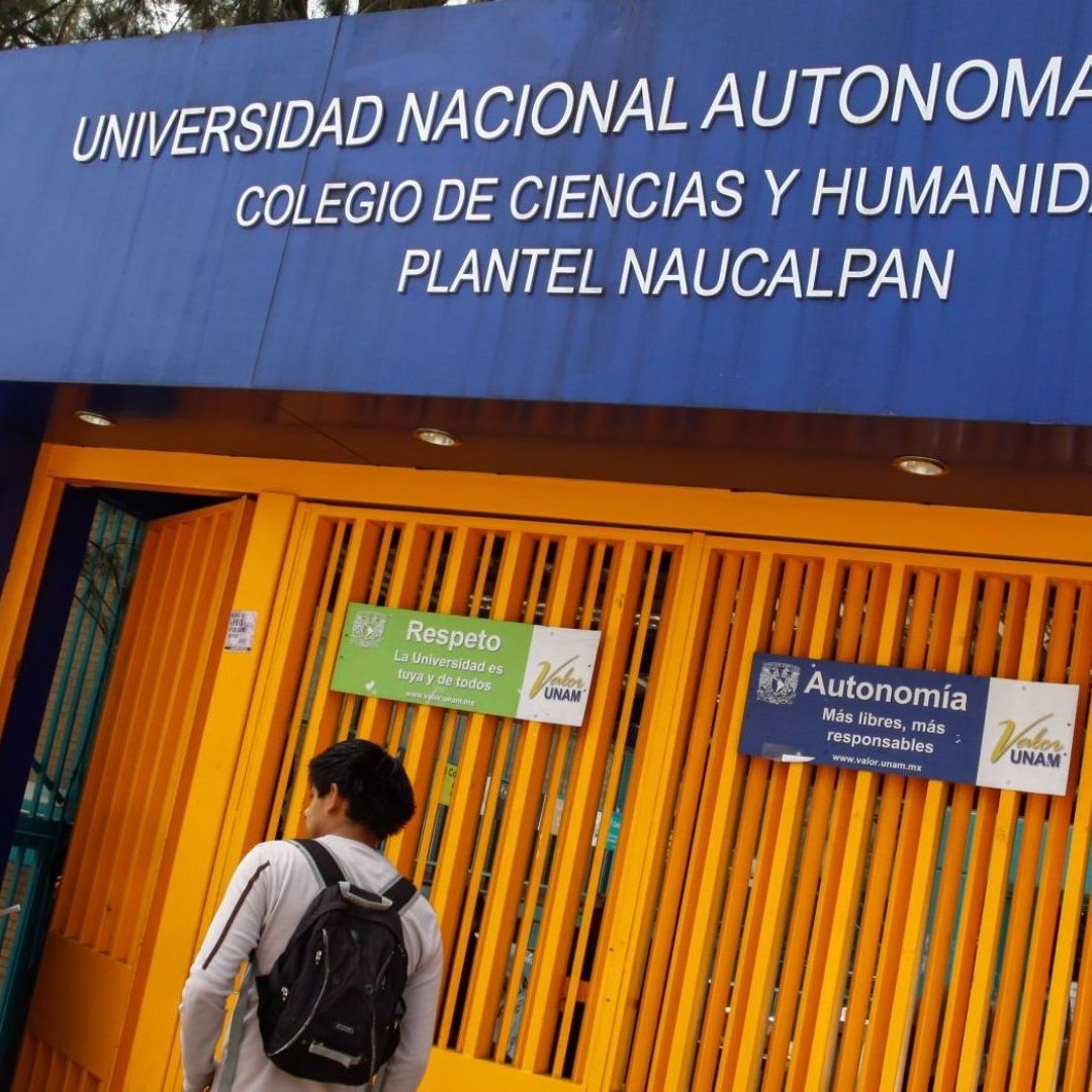 Alumnos de CCH Naucalpan Terminarán Clases en Línea tras Ataque Porril