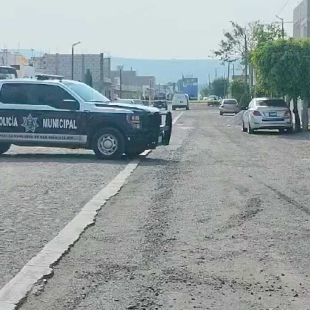 encuentran a un hombre sin vida en calles de San Juan del Río