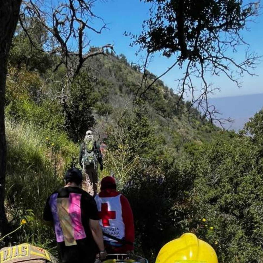 Rescatan Cuerpo Sin Vida de Adulto Mayor en Cerro Coronel, Rosarito