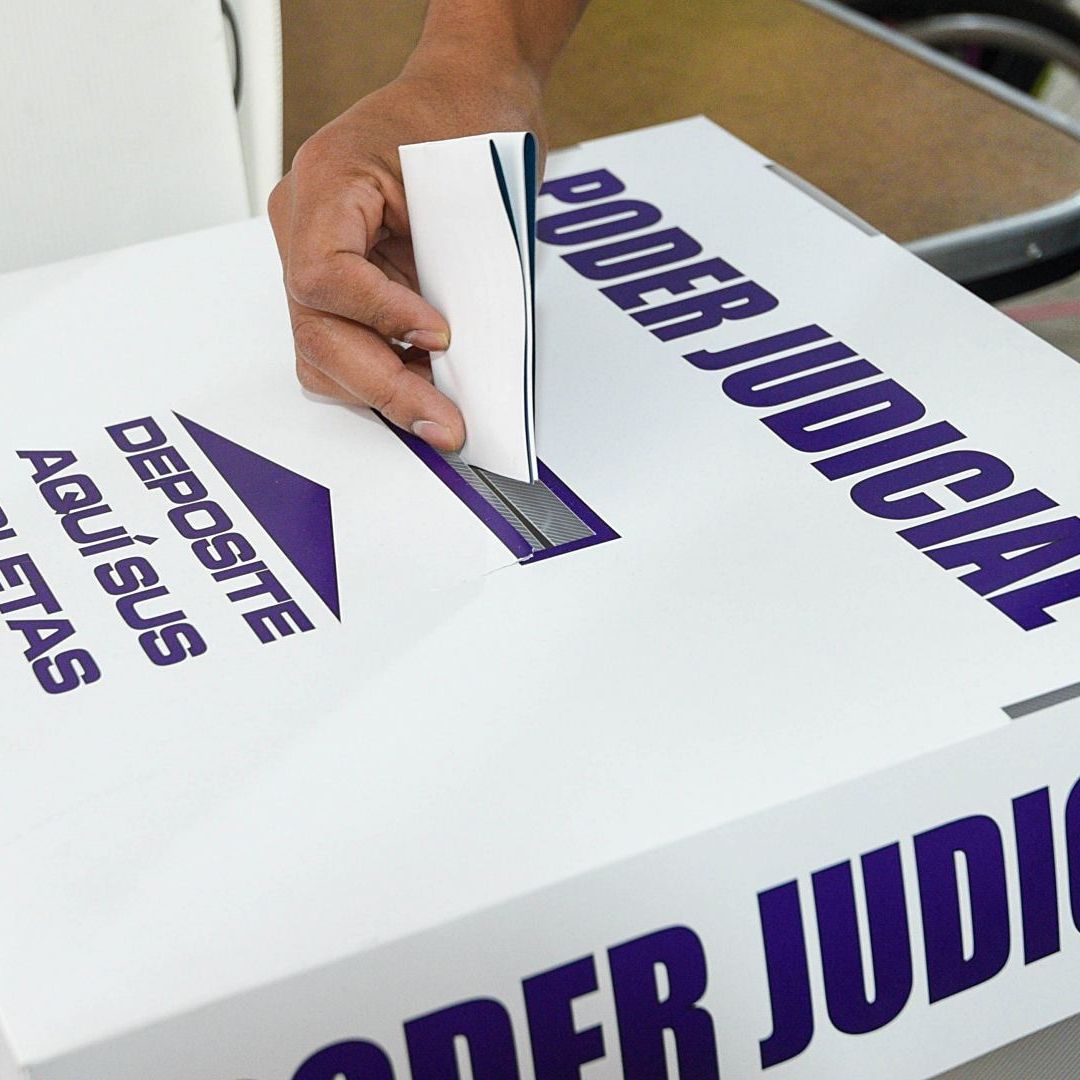 Simulacro de votación en casilla seccional en el Estado de México