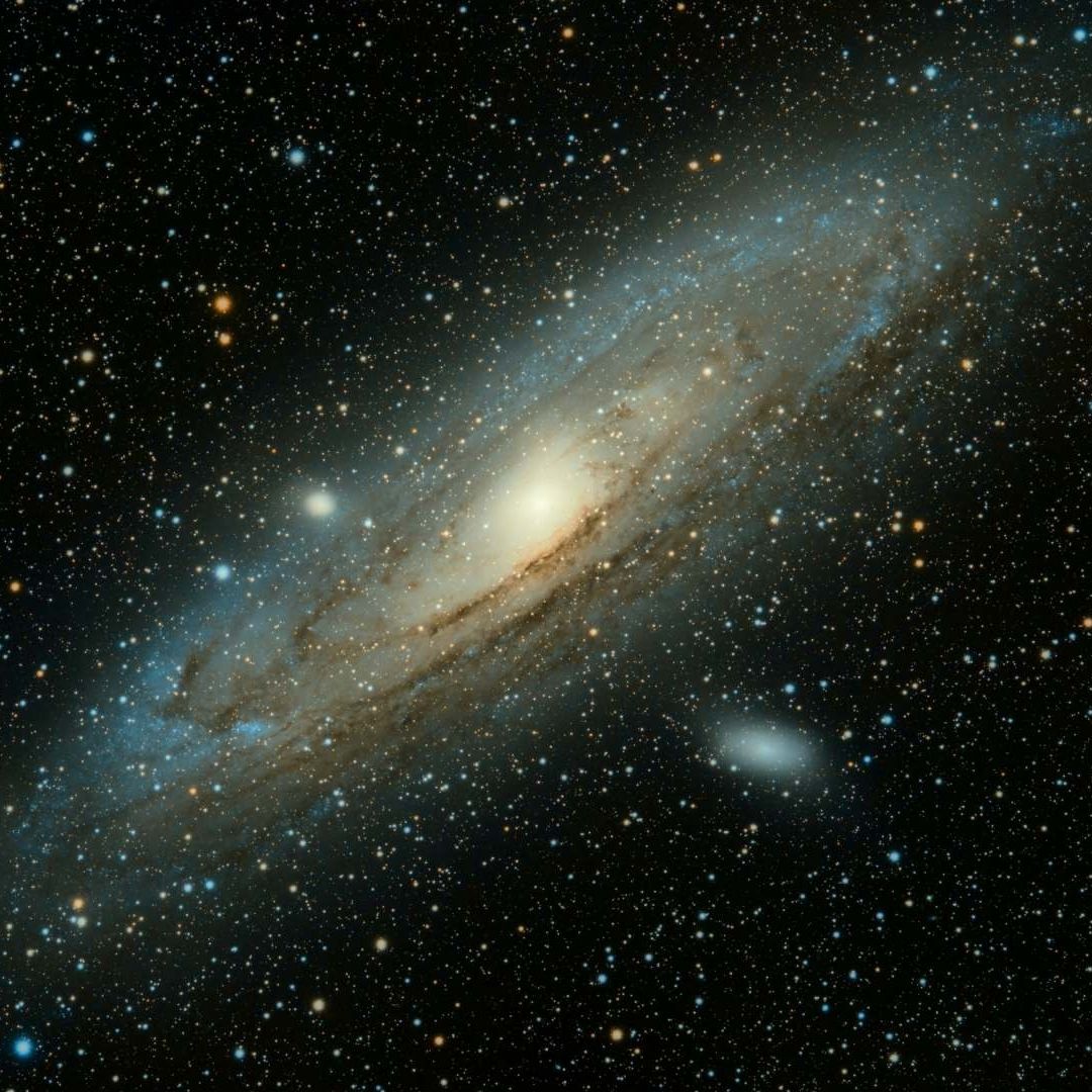 Descubren un Planeta Gigante tan Ligero como un ‘Algodón de Azúcar’