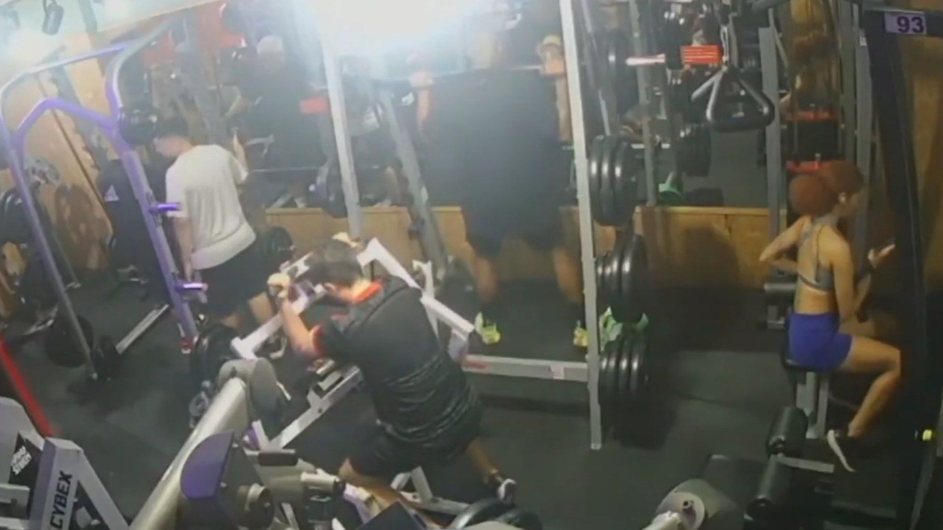 Mujer Muere en Gimnasio de Brasil